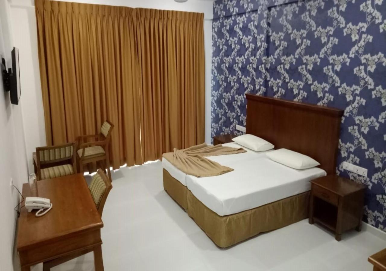 Garden Beach Hotel Kalutara Dış mekan fotoğraf