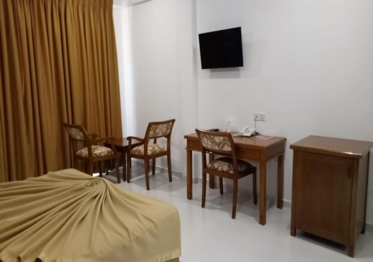Garden Beach Hotel Kalutara Dış mekan fotoğraf