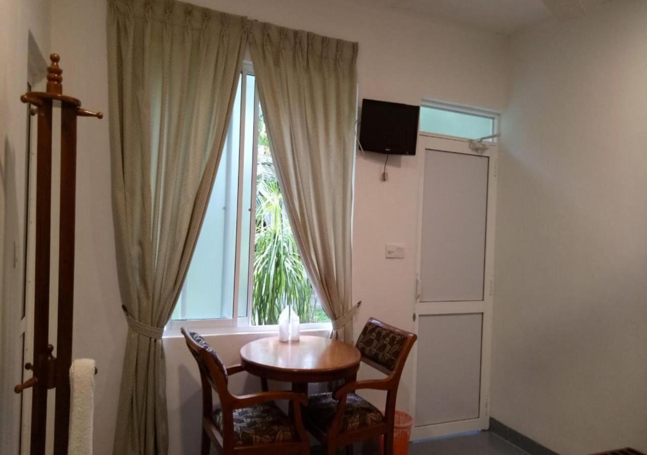 Garden Beach Hotel Kalutara Dış mekan fotoğraf