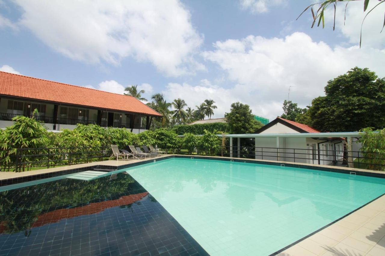 Garden Beach Hotel Kalutara Dış mekan fotoğraf