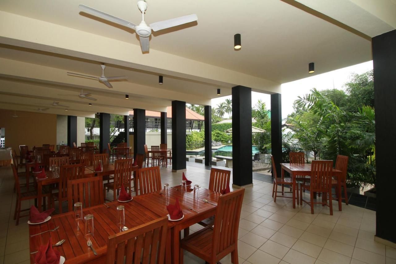 Garden Beach Hotel Kalutara Dış mekan fotoğraf