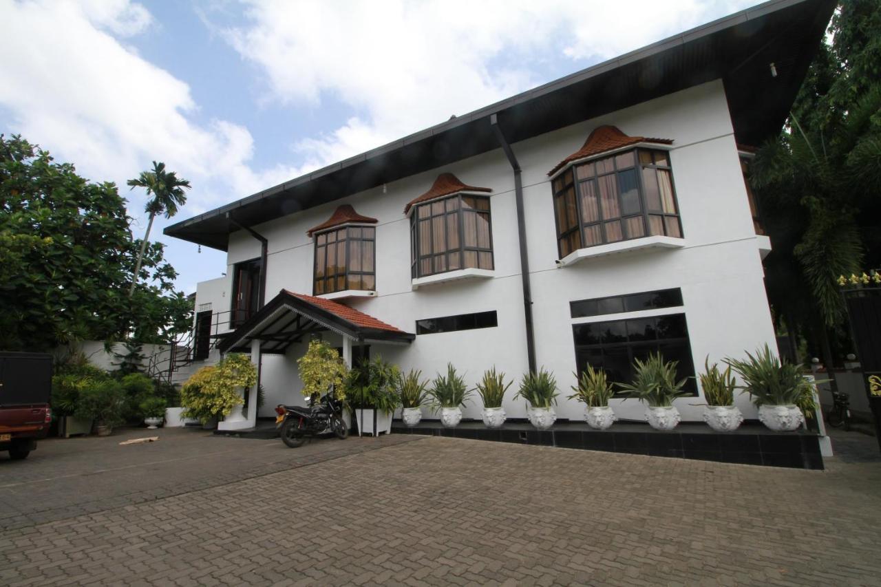 Garden Beach Hotel Kalutara Dış mekan fotoğraf