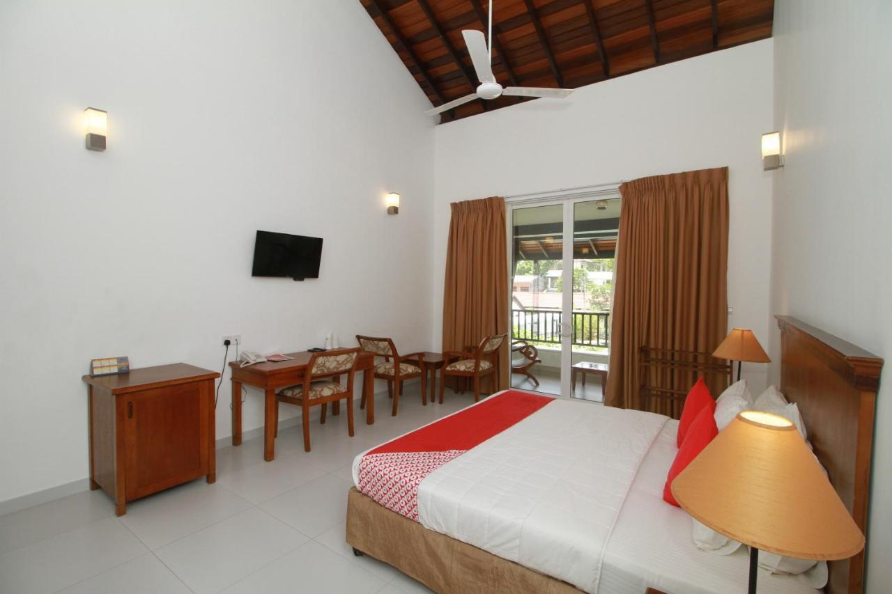 Garden Beach Hotel Kalutara Dış mekan fotoğraf